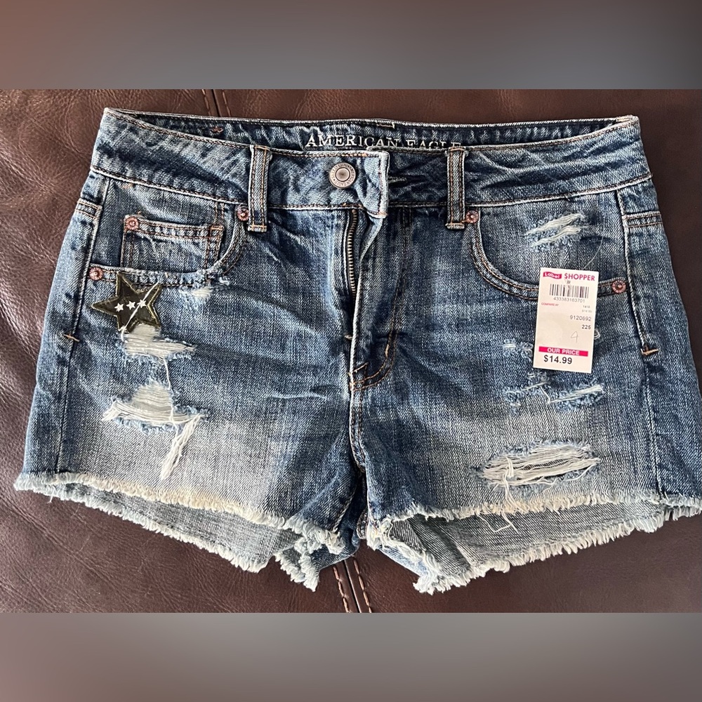 American Eagle shorts size 4